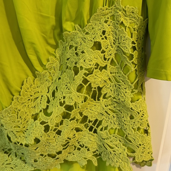 Chartreuse Cold Shoulder Tunic, L - Picture 3 of 8